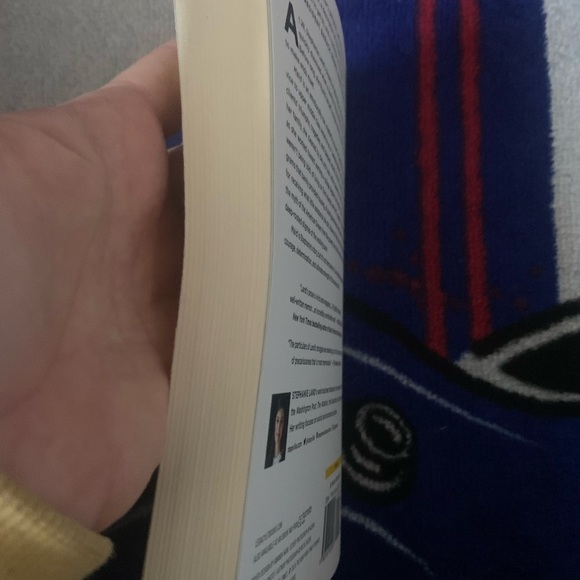 MAID book. New - Picture 4 of 4